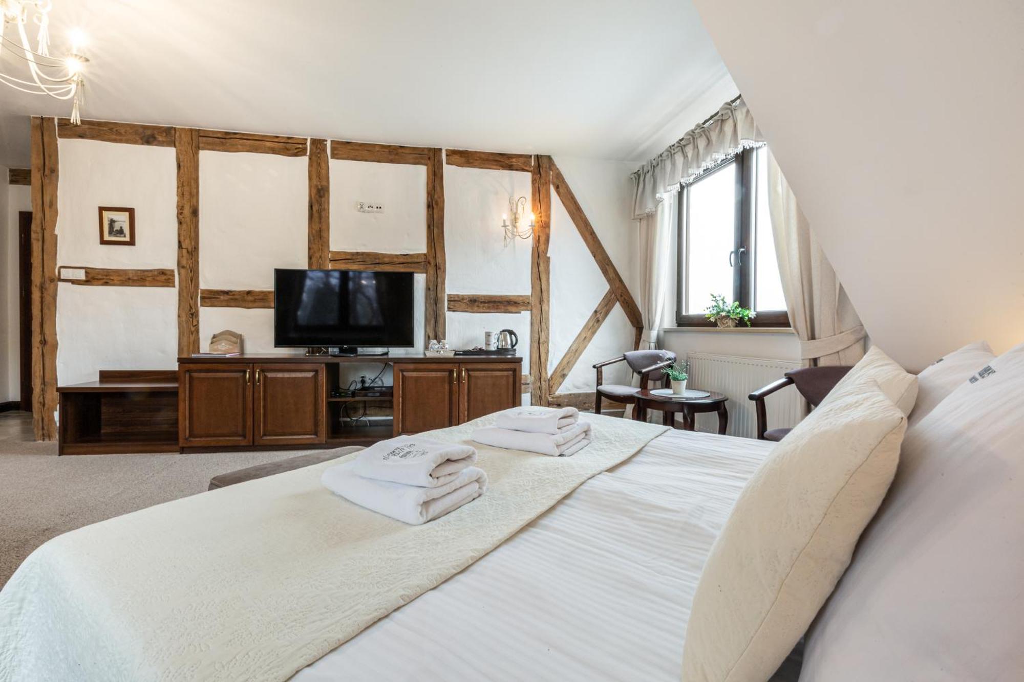 COLUMBUS Ustka Bed and Breakfast Eksteriør billede
